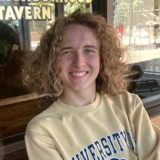Aidan Janney